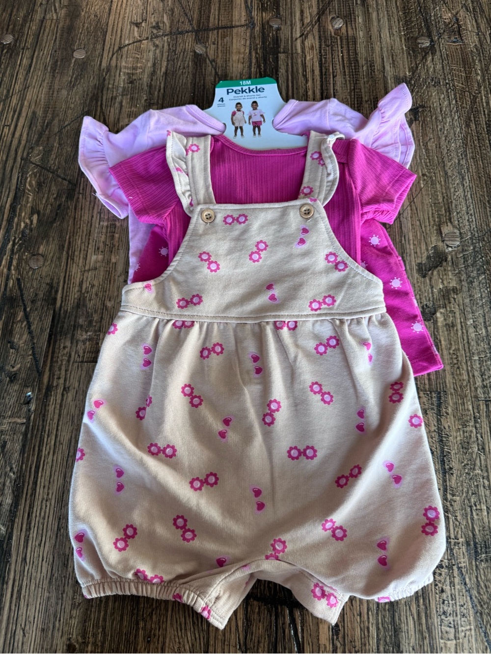 NWT. Pekkle Baby 4-piece Overall & Short Set.